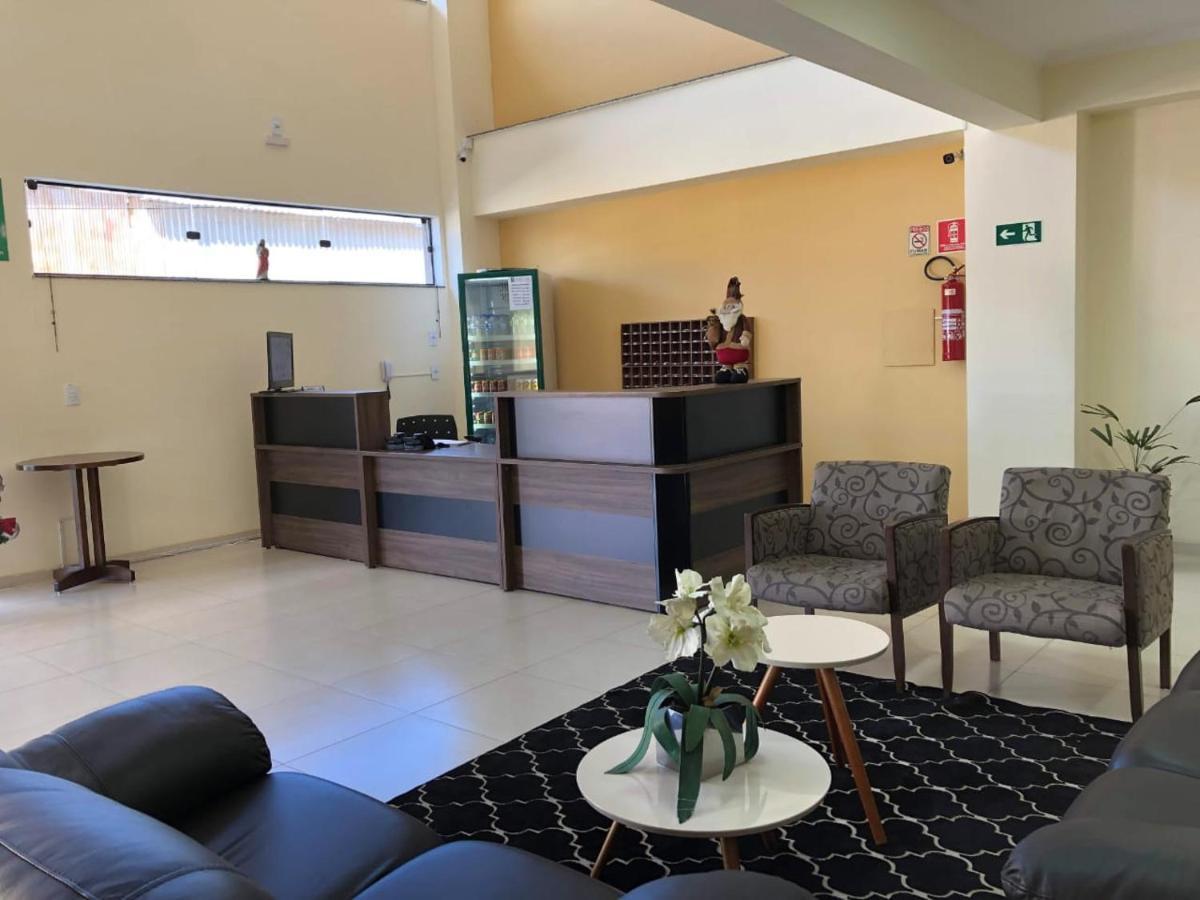 Hotel Martins Pouso Alegre Eksteriør billede